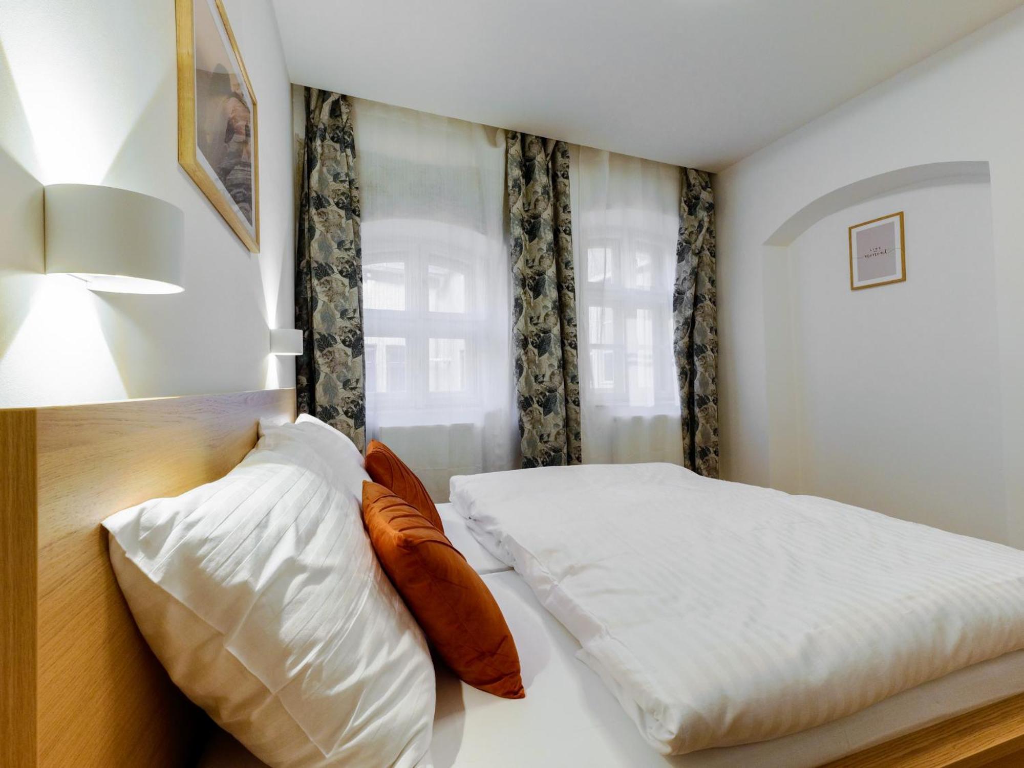Hviezdoslavova Apartments, Trnava Centre, Parking Available Εξωτερικό φωτογραφία