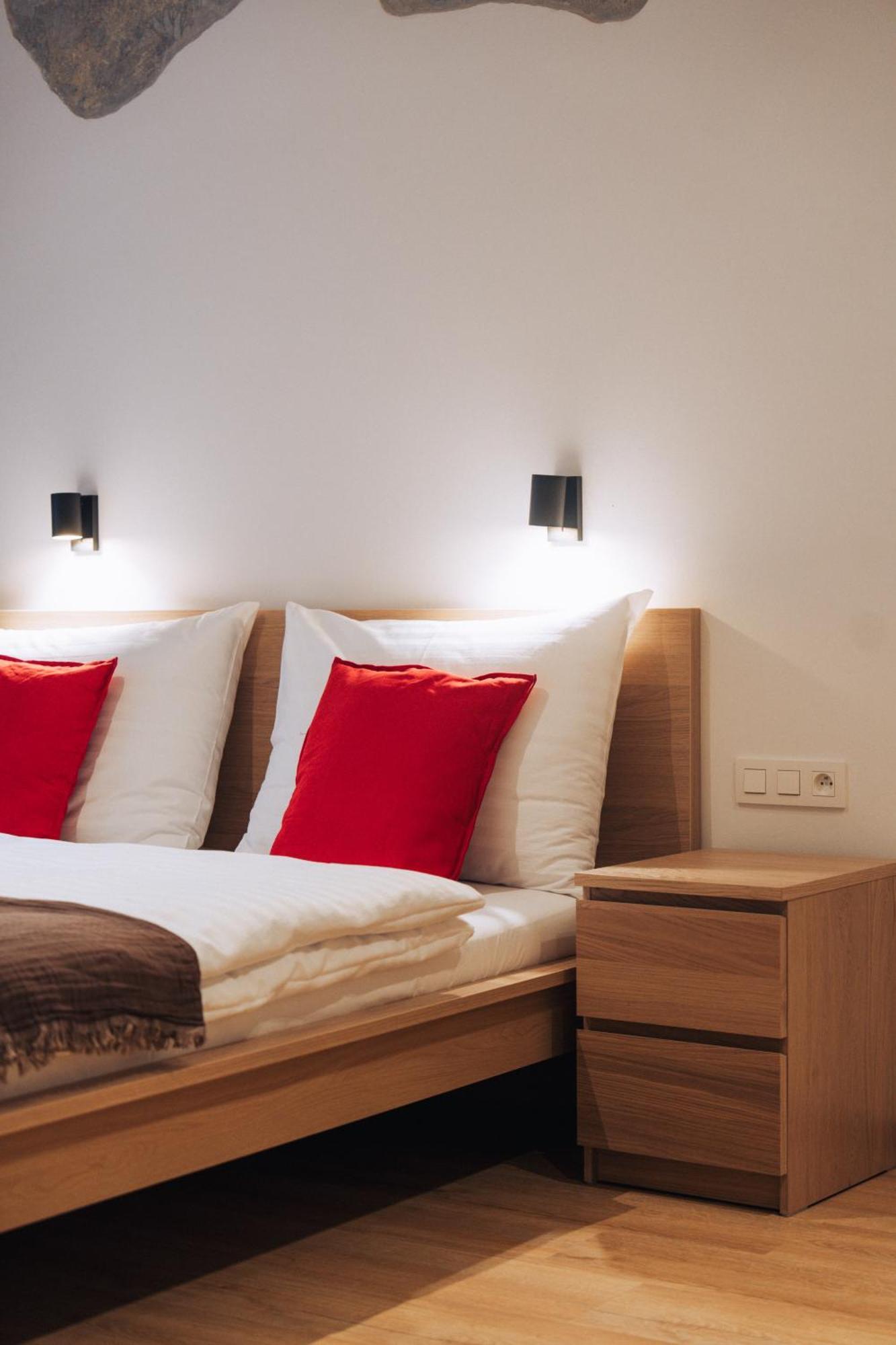 Hviezdoslavova Apartments, Trnava Centre, Parking Available Εξωτερικό φωτογραφία