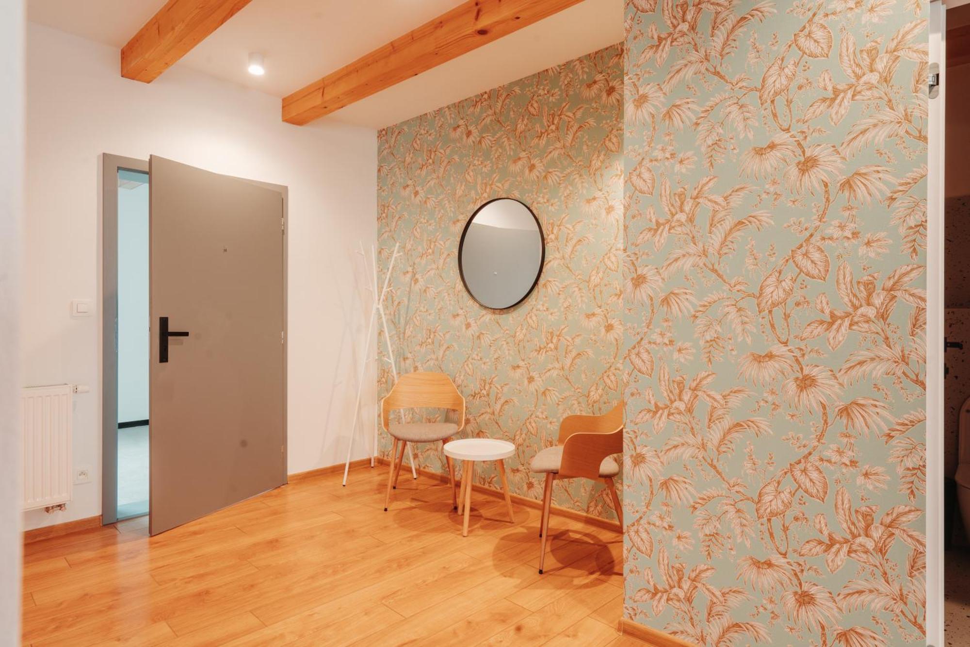 Hviezdoslavova Apartments, Trnava Centre, Parking Available Εξωτερικό φωτογραφία